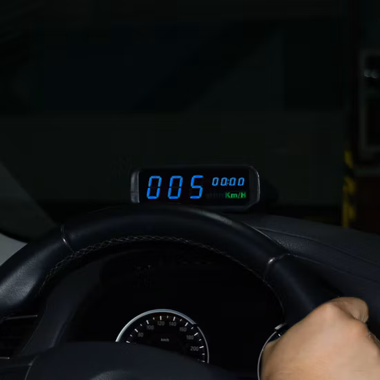 X100s Universal-Auto-Hud-Head-up-Display für sicheres Überfahren von Autos und Fahrzeugen